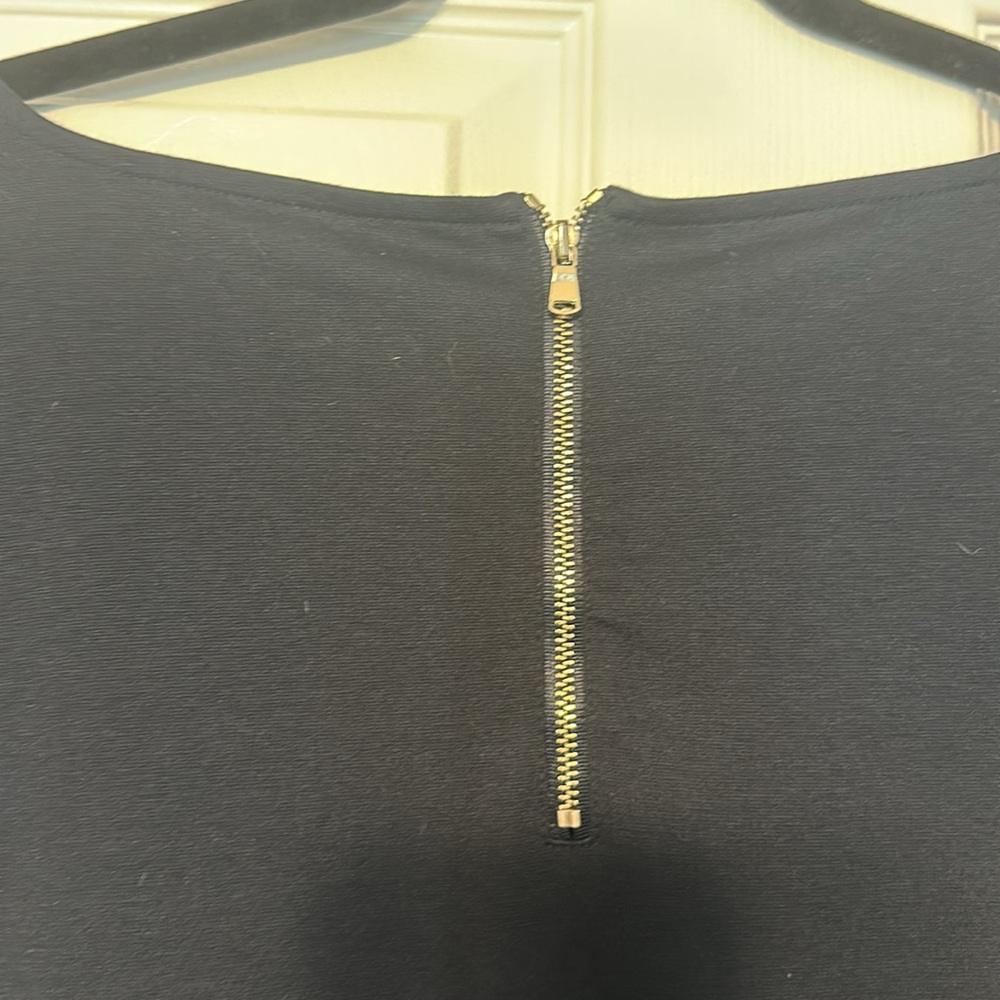 Ann Taylor Navy Blouse with Zipper Detail Boatneck Size L - Picture 6 of 7